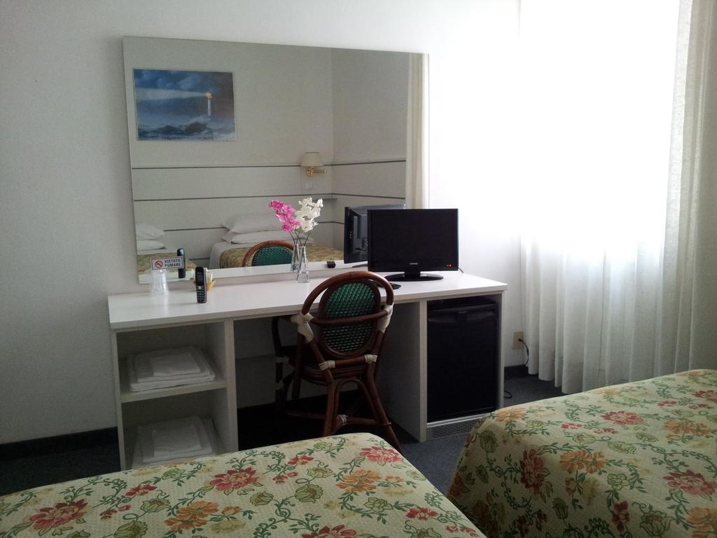 Hotel Post Bergamo Værelse billede