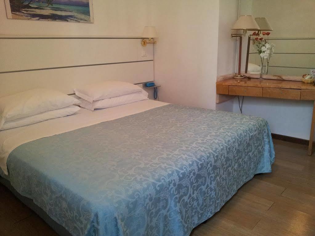 Hotel Post Bergamo Eksteriør billede